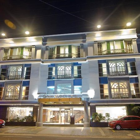 Crown Regency Hotel Makati Makati City Extérieur photo