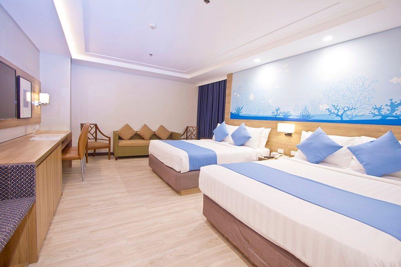 Crown Regency Hotel Makati Makati City Extérieur photo