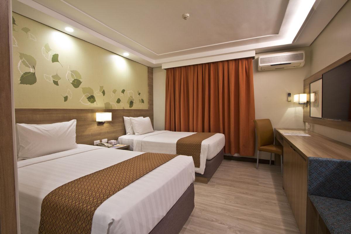 Crown Regency Hotel Makati Makati City Extérieur photo