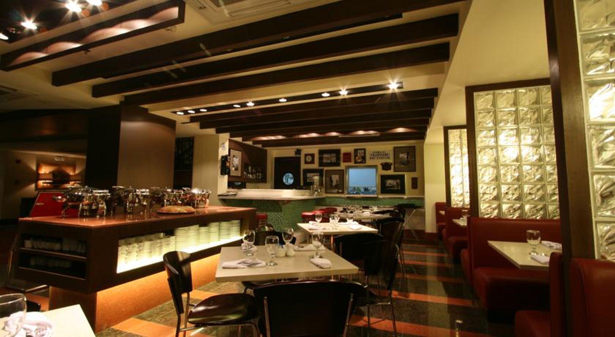 Crown Regency Hotel Makati Makati City Extérieur photo