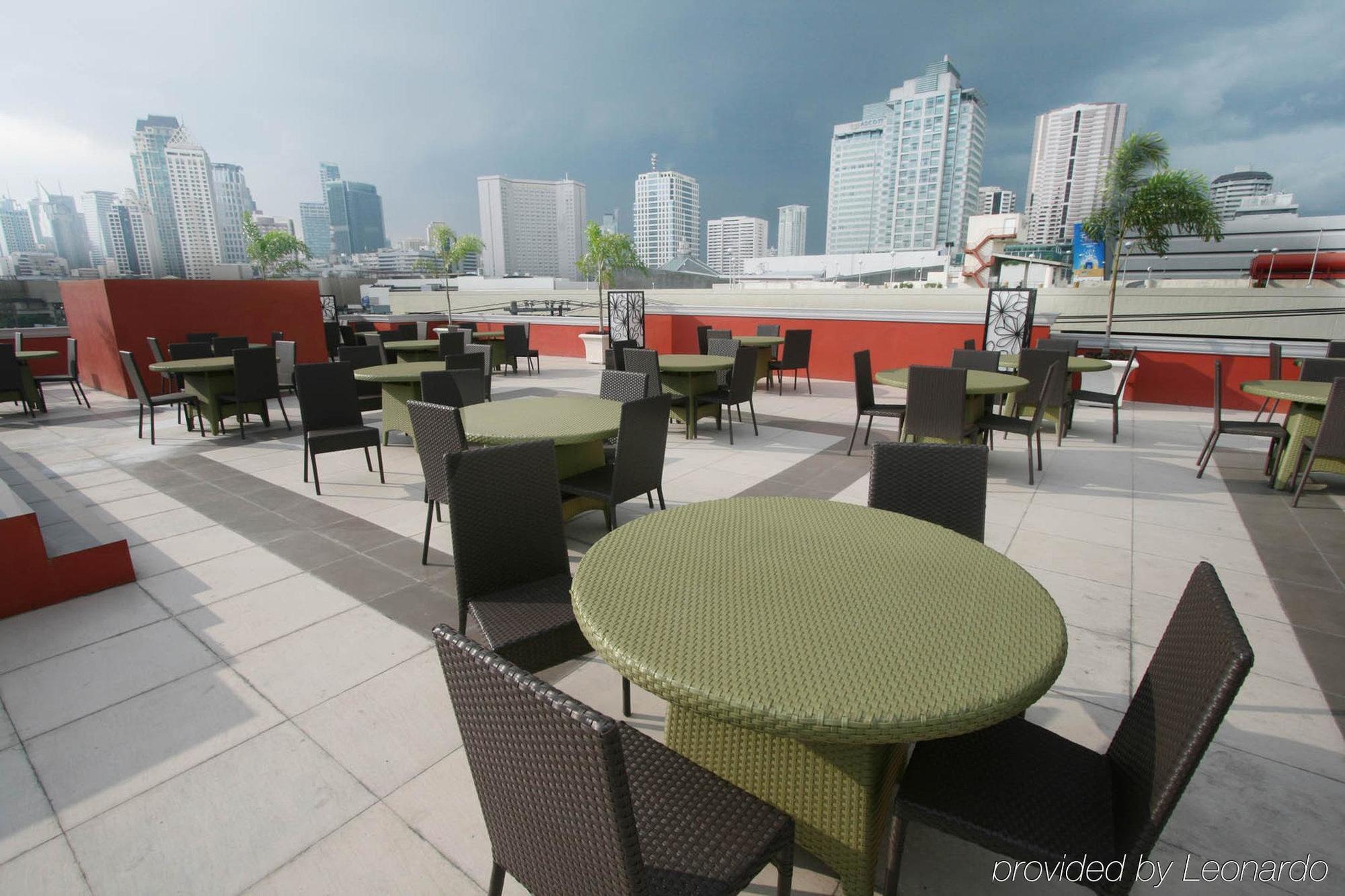 Crown Regency Hotel Makati Makati City Extérieur photo